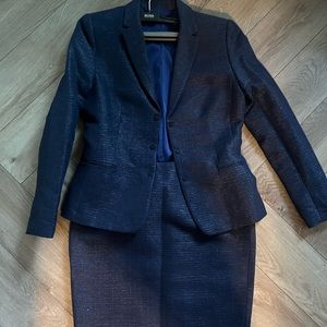 Elie Tahari Skirt Suit